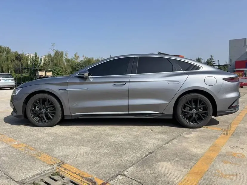 2025 BYD Han 1.5T 156HP L4 E-CVT PHEV,autocango,china used car exporter,china ev exporter,chinese used car exporter,chinese used ev exporter