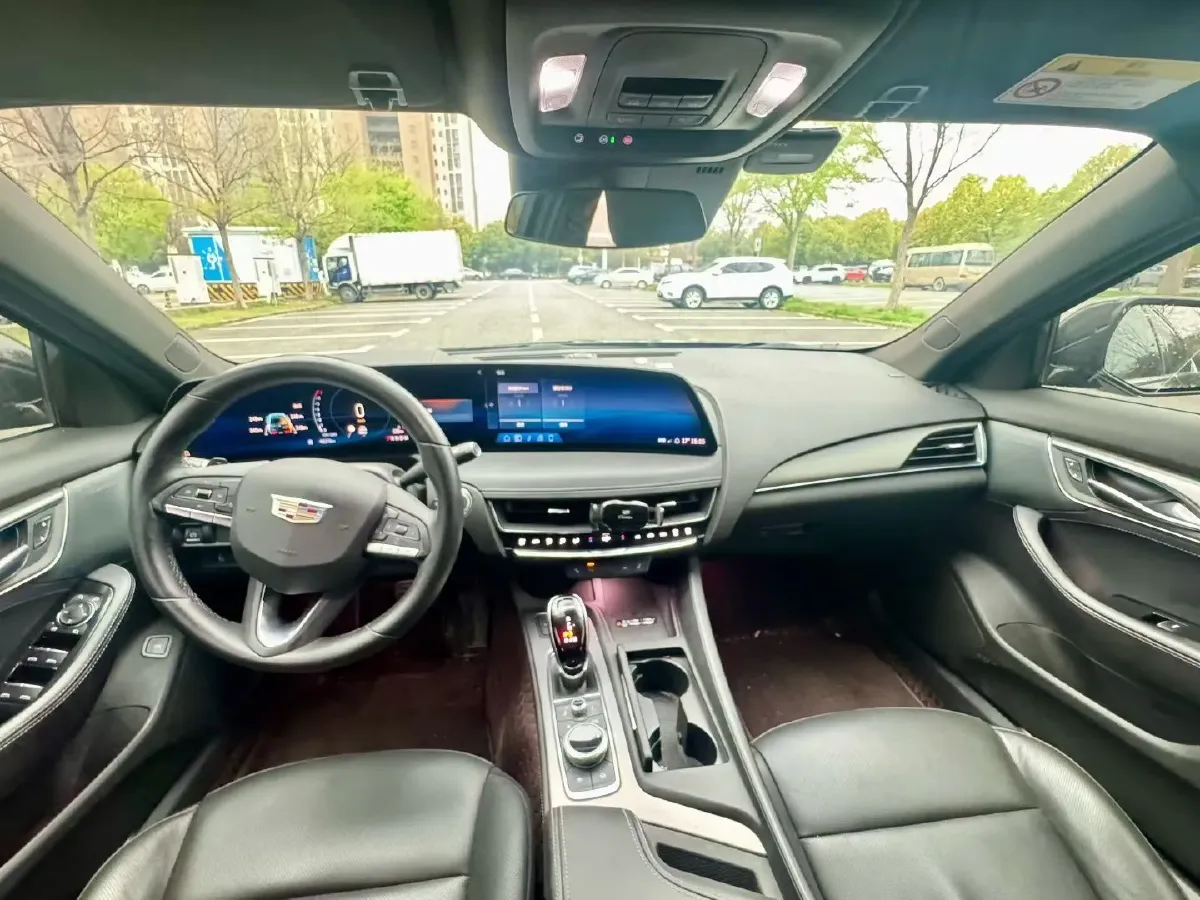 2024 Cadillac CT5 2.0T 237HP L4 10AT,autocango,china used car exporter,china ev exporter,chinese used car exporter,chinese used ev exporter