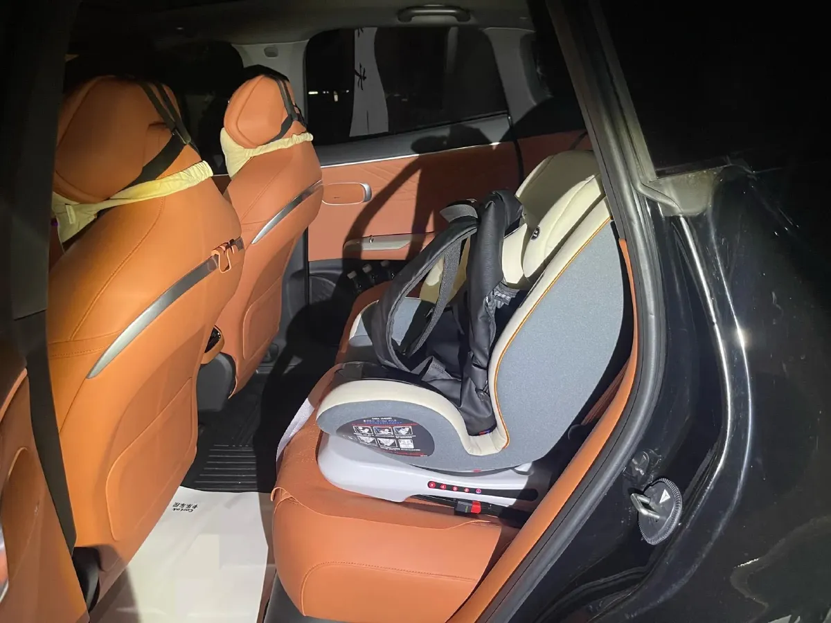 2024 Deepal S07 1.5L 95HP L4 REEV 18.99KWH,autocango,china used car exporter,china ev exporter,chinese used car exporter,chinese used ev exporter