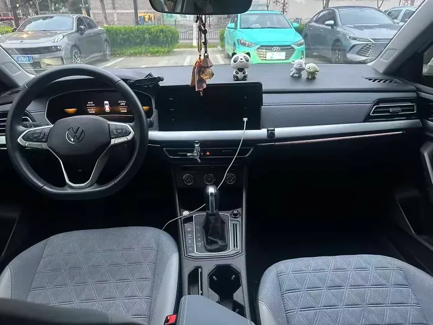 2023 Volkswagen Lavida 1.4T 150HP L4 7DCT,autocango,china used car exporter,china ev exporter,chinese used car exporter,chinese used ev exporter