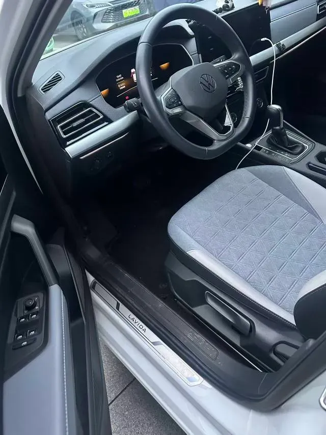 2023 Volkswagen Lavida 1.4T 150HP L4 7DCT,autocango,china used car exporter,china ev exporter,chinese used car exporter,chinese used ev exporter