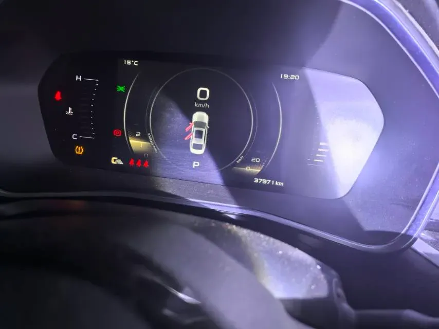 2020 Geely Binray 1.0T 133HP L3 6DCT,autocango,china used car exporter,china ev exporter,chinese used car exporter,chinese used ev exporter