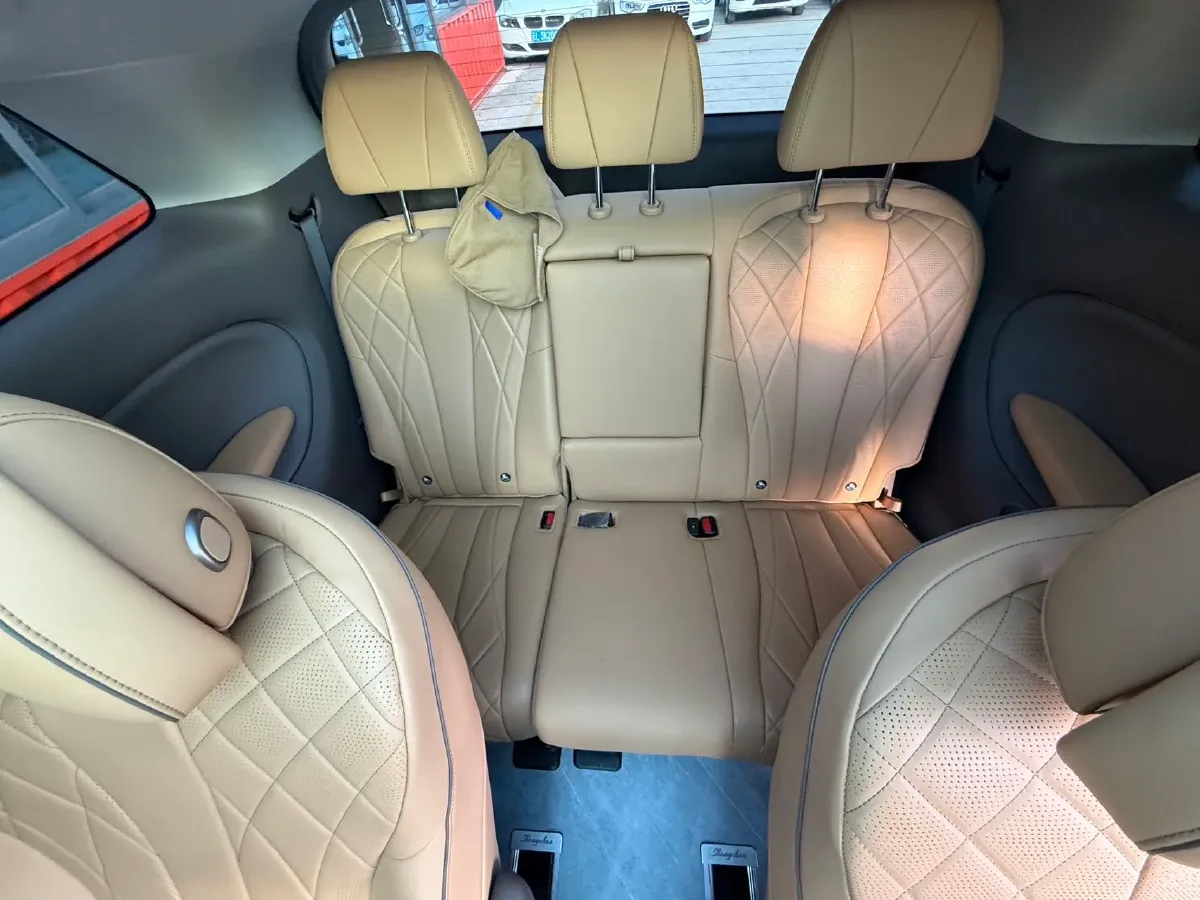 2022 Mercedes-Benz GLC Class 2.0T 197HP L4 9AT,autocango,china used car exporter,china ev exporter,chinese used car exporter,chinese used ev exporter