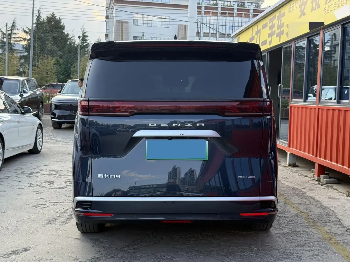 2022 Mercedes-Benz GLC Class 2.0T 197HP L4 9AT,autocango,china used car exporter,china ev exporter,chinese used car exporter,chinese used ev exporter