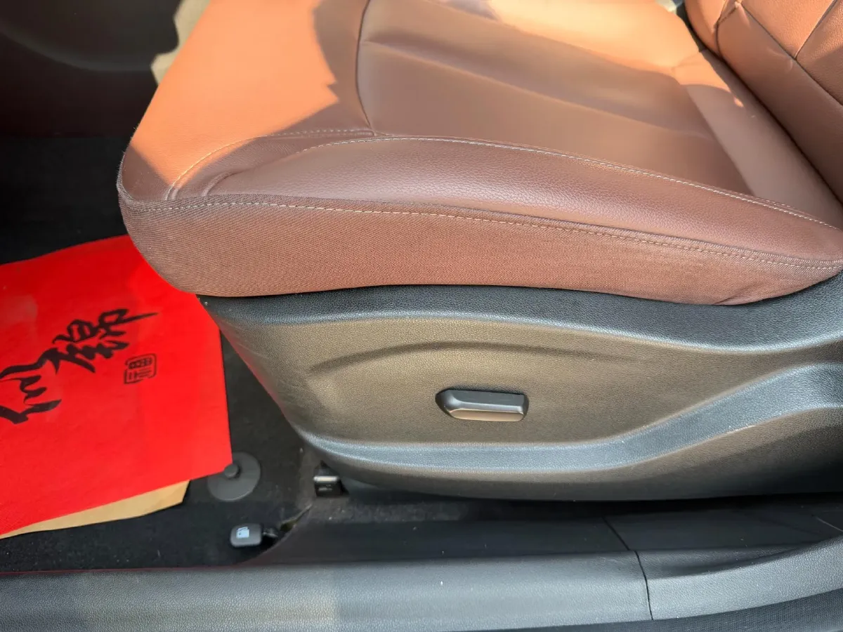 2019 Buick GL6 1.3T 163HP L3 6AT,autocango,china used car exporter,china ev exporter,chinese used car exporter,chinese used ev exporter