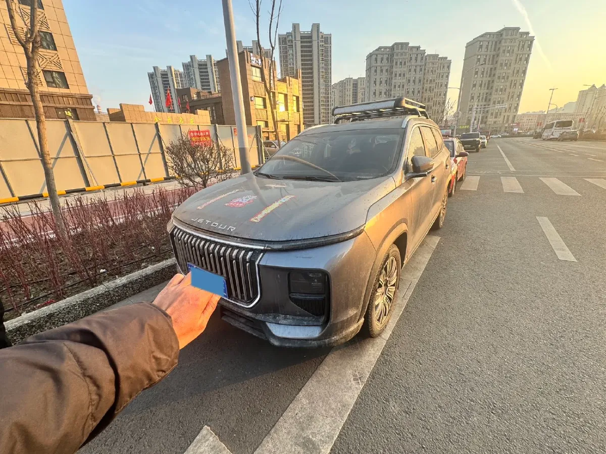 2024 Jetour X90 Plus 1.6T 197HP L4 7DCT,autocango,china used car exporter,china ev exporter,chinese used car exporter,chinese used ev exporter
