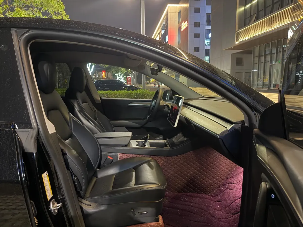 2022 Tesla Model Y BEV 60KWH,autocango,china used car exporter,china ev exporter,chinese used car exporter,chinese used ev exporter