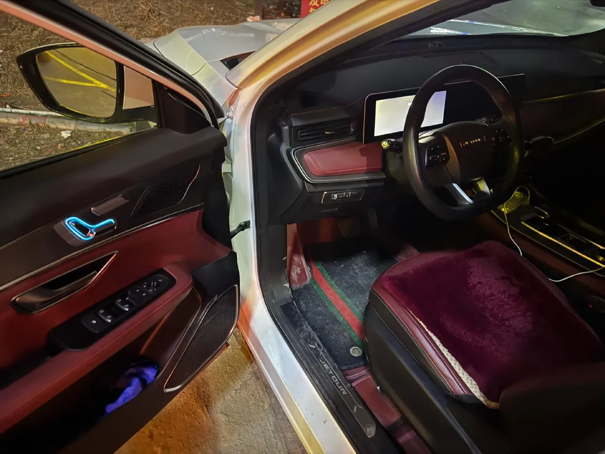 2025 Jetour X70 Plus 1.5T 156HP L4 6DCT,autocango,china used car exporter,china ev exporter,chinese used car exporter,chinese used ev exporter