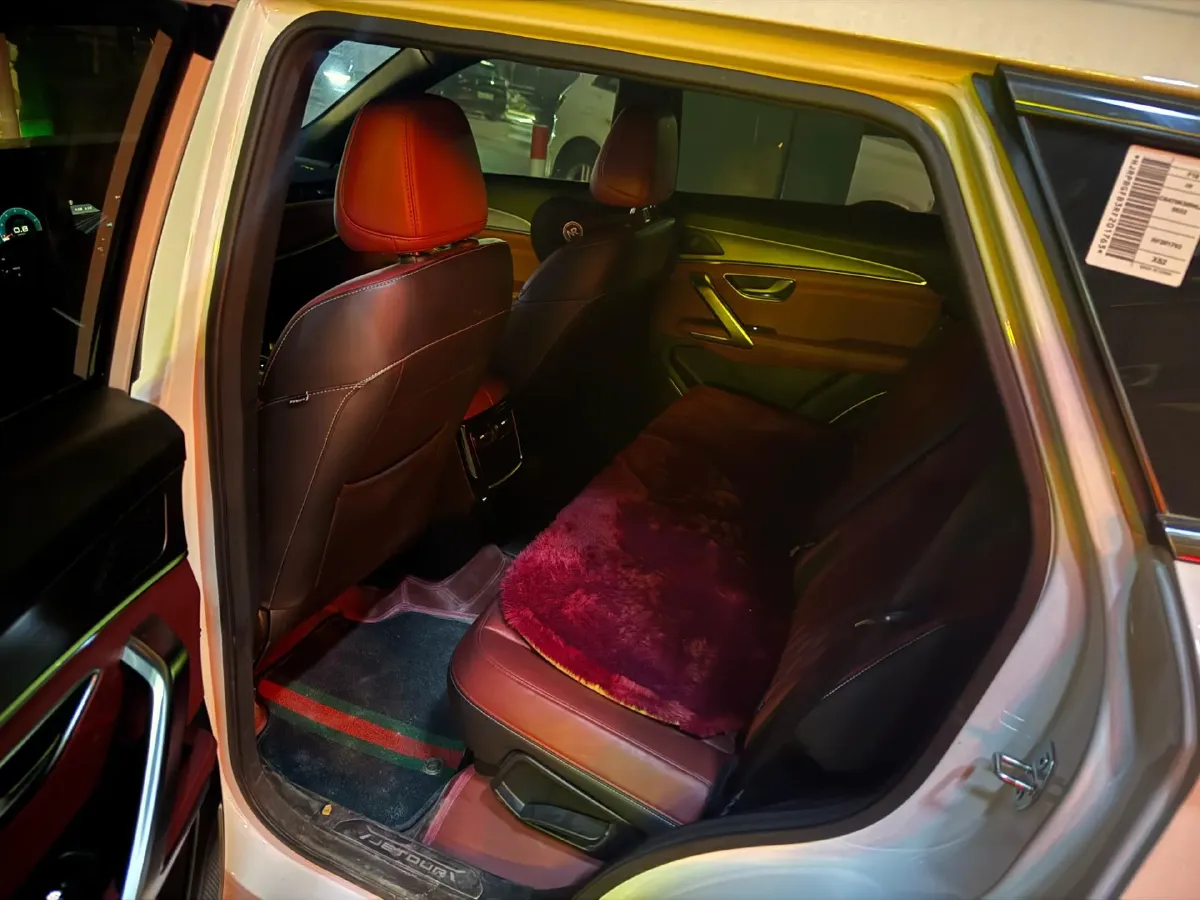 2025 Jetour X70 Plus 1.5T 156HP L4 6DCT,autocango,china used car exporter,china ev exporter,chinese used car exporter,chinese used ev exporter