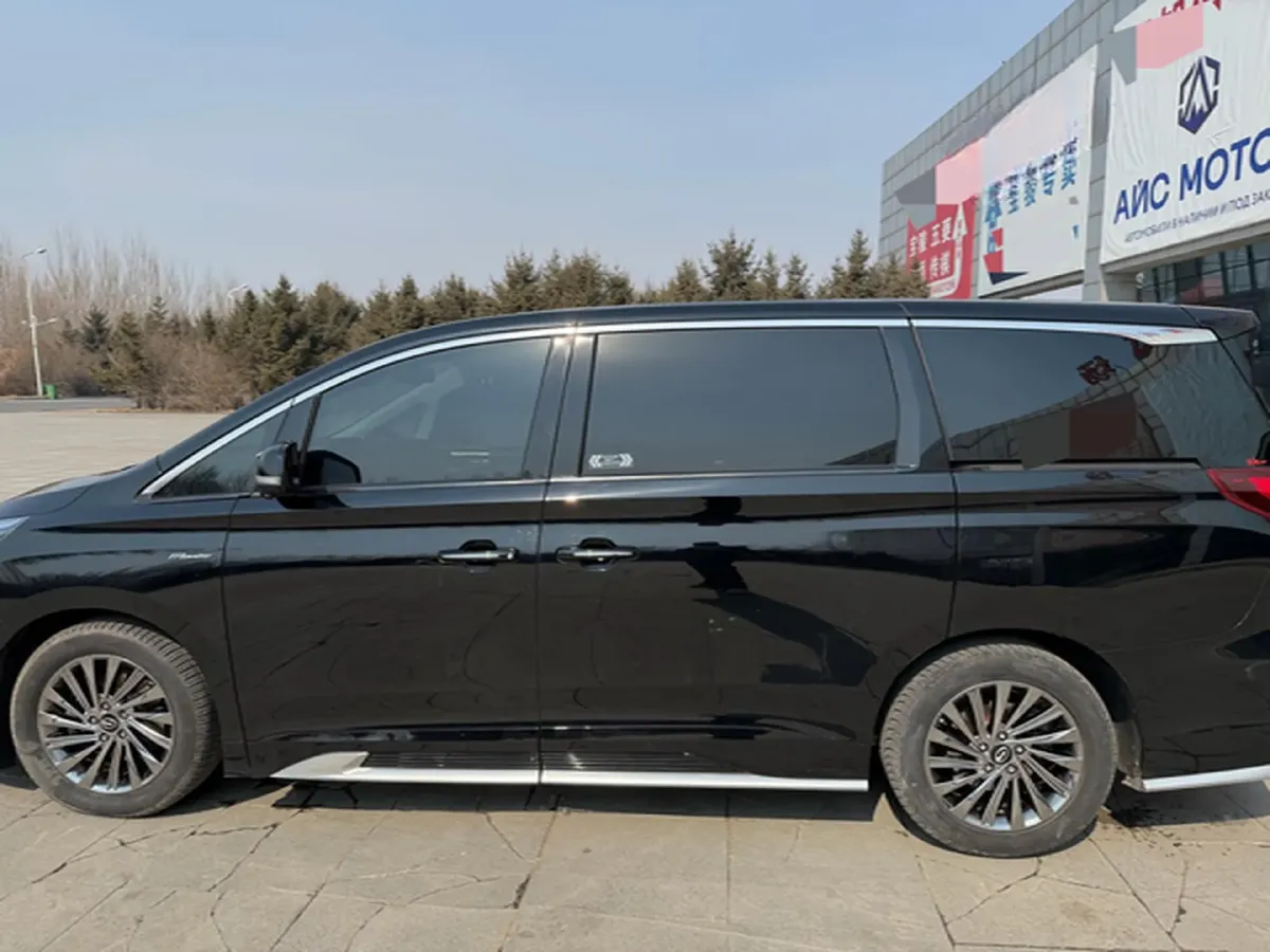2021 GAC Trumpchi M8 2.0T 252HP L4 8AT,autocango,china used car exporter,china ev exporter,chinese used car exporter,chinese used ev exporter