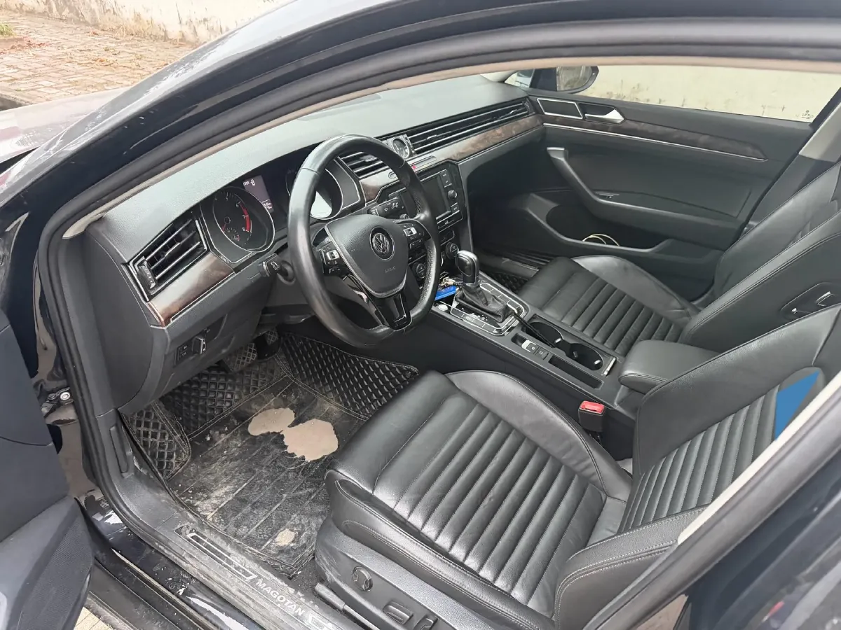 2018 Volkswagen Magotan 1.8T 180HP L4 7DCT,autocango,china used car exporter,china ev exporter,chinese used car exporter,chinese used ev exporter