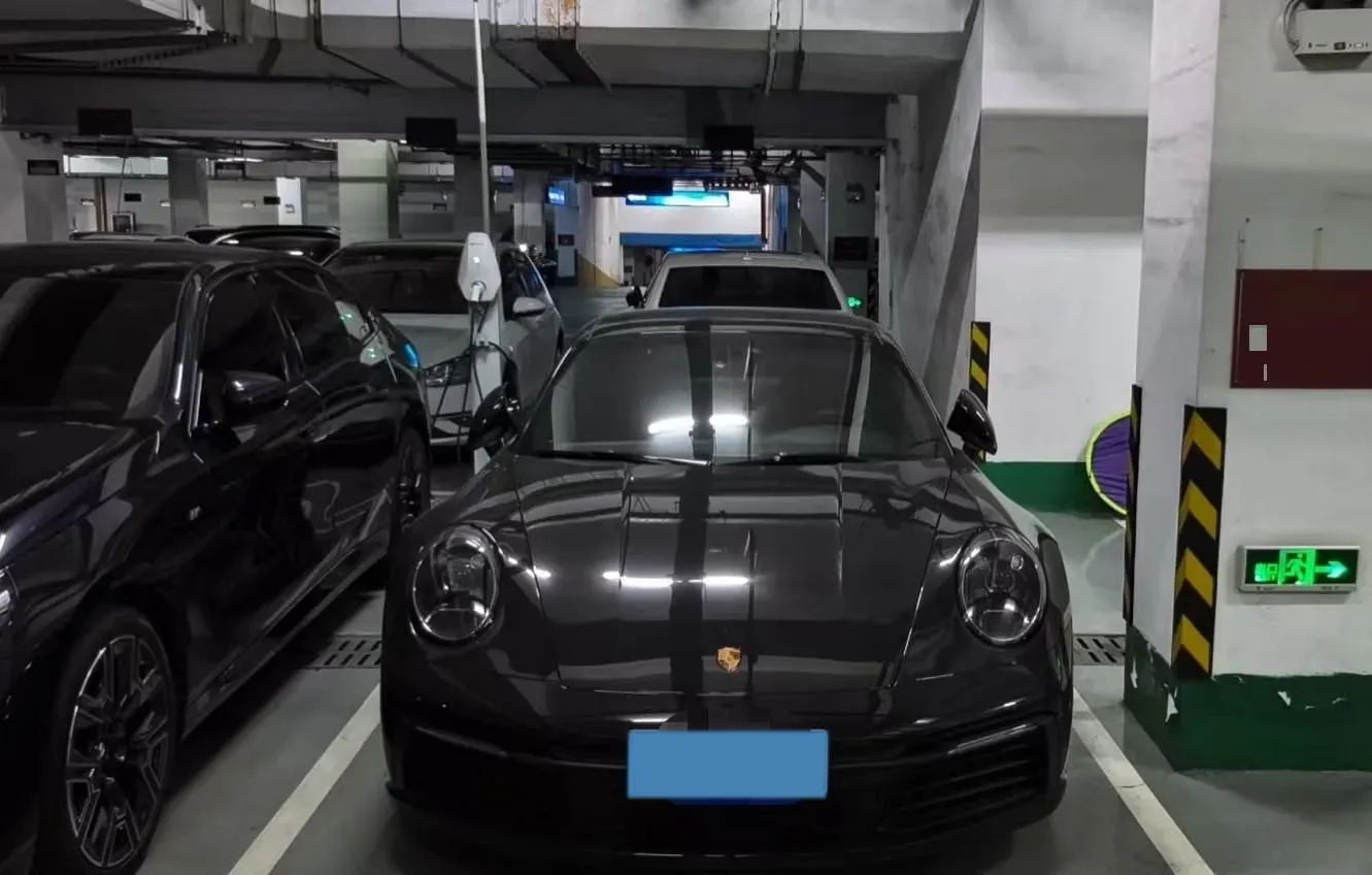 2020 Porsche 911 3.0T 385HP H6 8DCT,autocango,china used car exporter,china ev exporter,chinese used car exporter,chinese used ev exporter