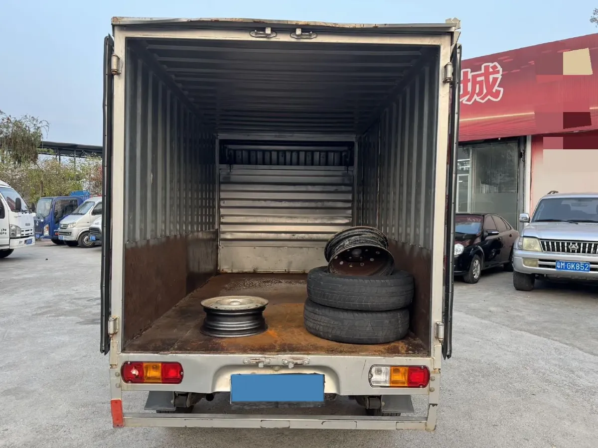 2019 WuLing RongGuang New Truck 1.5L 107HP L4 5MT,autocango,china used car exporter,china ev exporter,chinese used car exporter,chinese used ev exporter
