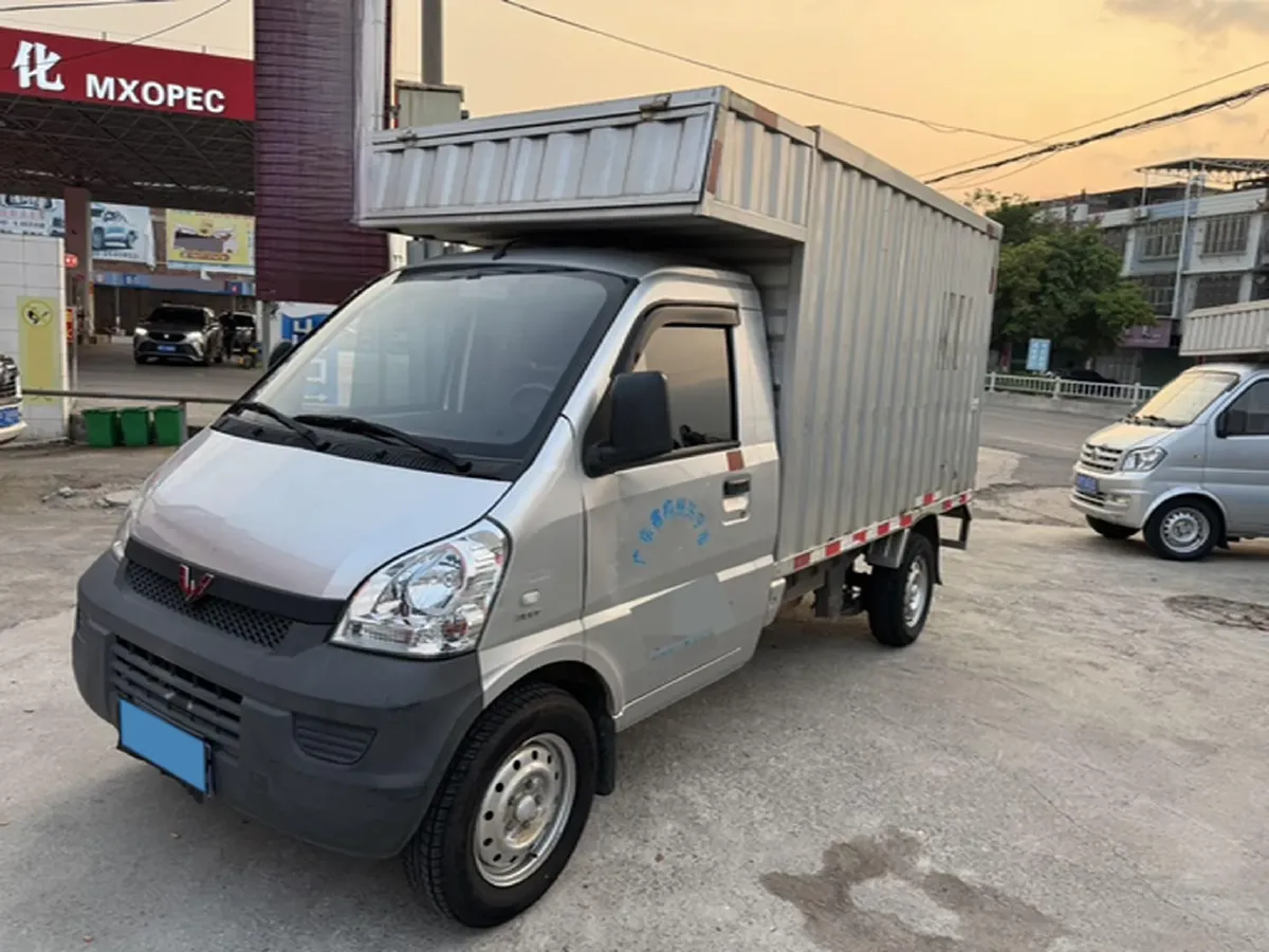2019 WuLing RongGuang New Truck 1.5L 107HP L4 5MT,autocango,china used car exporter,china ev exporter,chinese used car exporter,chinese used ev exporter
