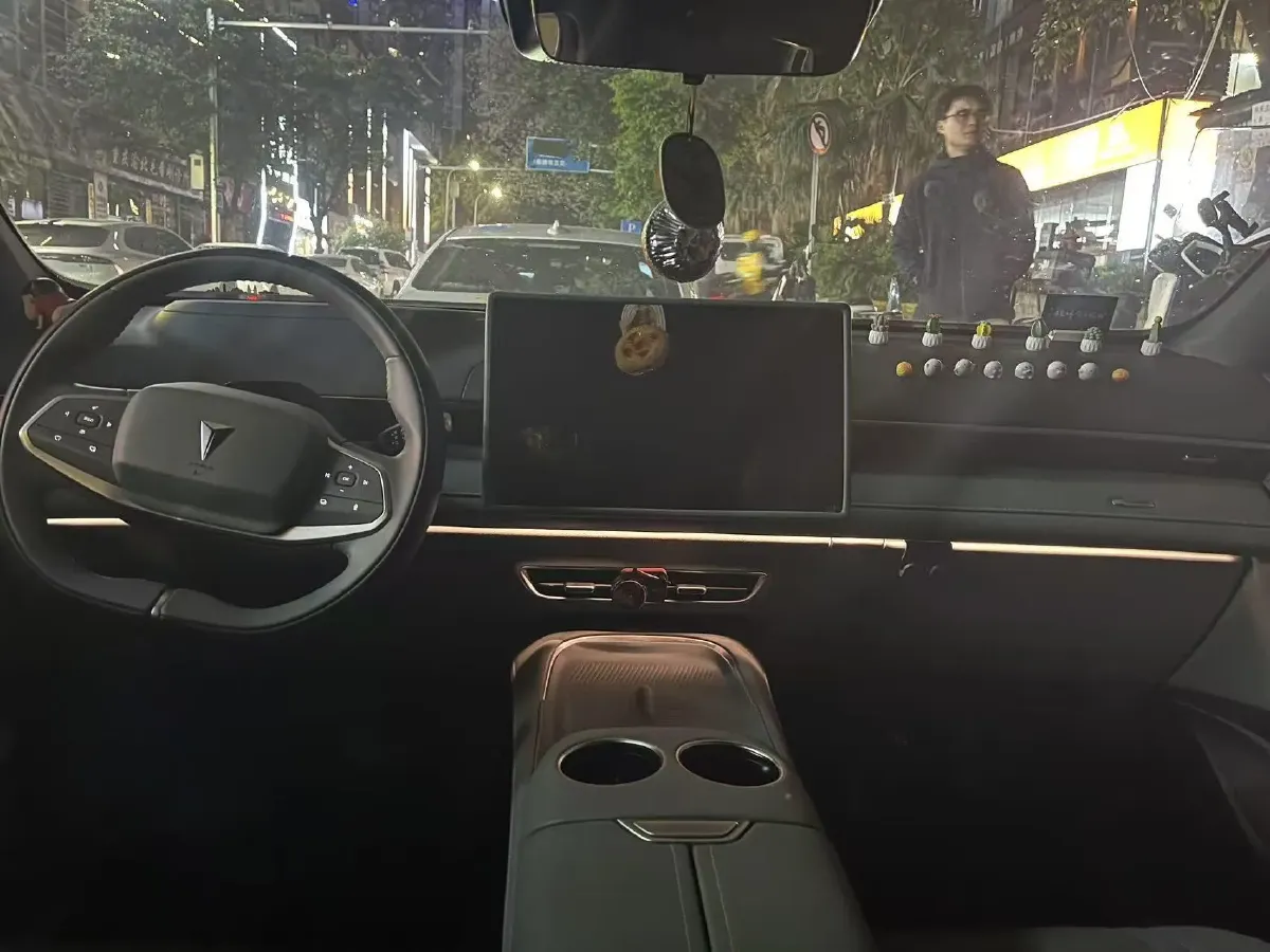 2024 Deepal S07 1.5L 95HP L4 REEV 31.73KWH,autocango,china used car exporter,china ev exporter,chinese used car exporter,chinese used ev exporter