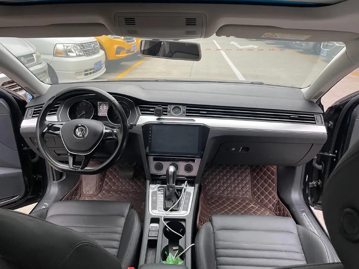 2018 Volkswagen Magotan 1.4T 150HP L4 7DCT,autocango,china used car exporter,china ev exporter,chinese used car exporter,chinese used ev exporter