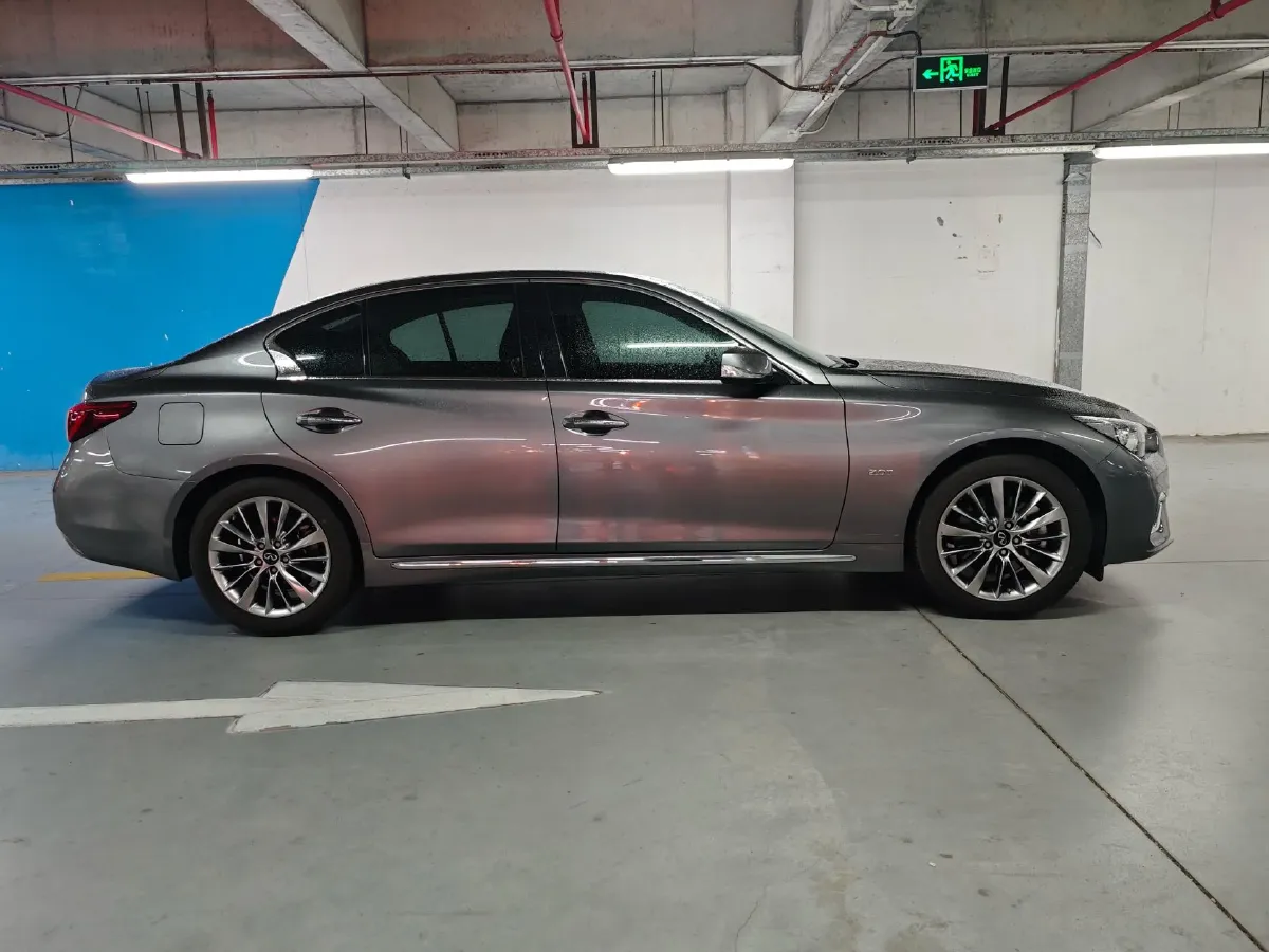 2021 Infiniti Q50L 2.0T 211HP L4 7AT,autocango,china used car exporter,china ev exporter,chinese used car exporter,chinese used ev exporter