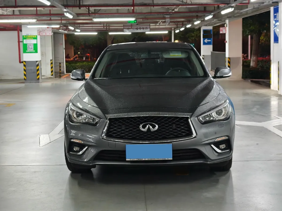 2021 Infiniti Q50L 2.0T 211HP L4 7AT,autocango,china used car exporter,china ev exporter,chinese used car exporter,chinese used ev exporter