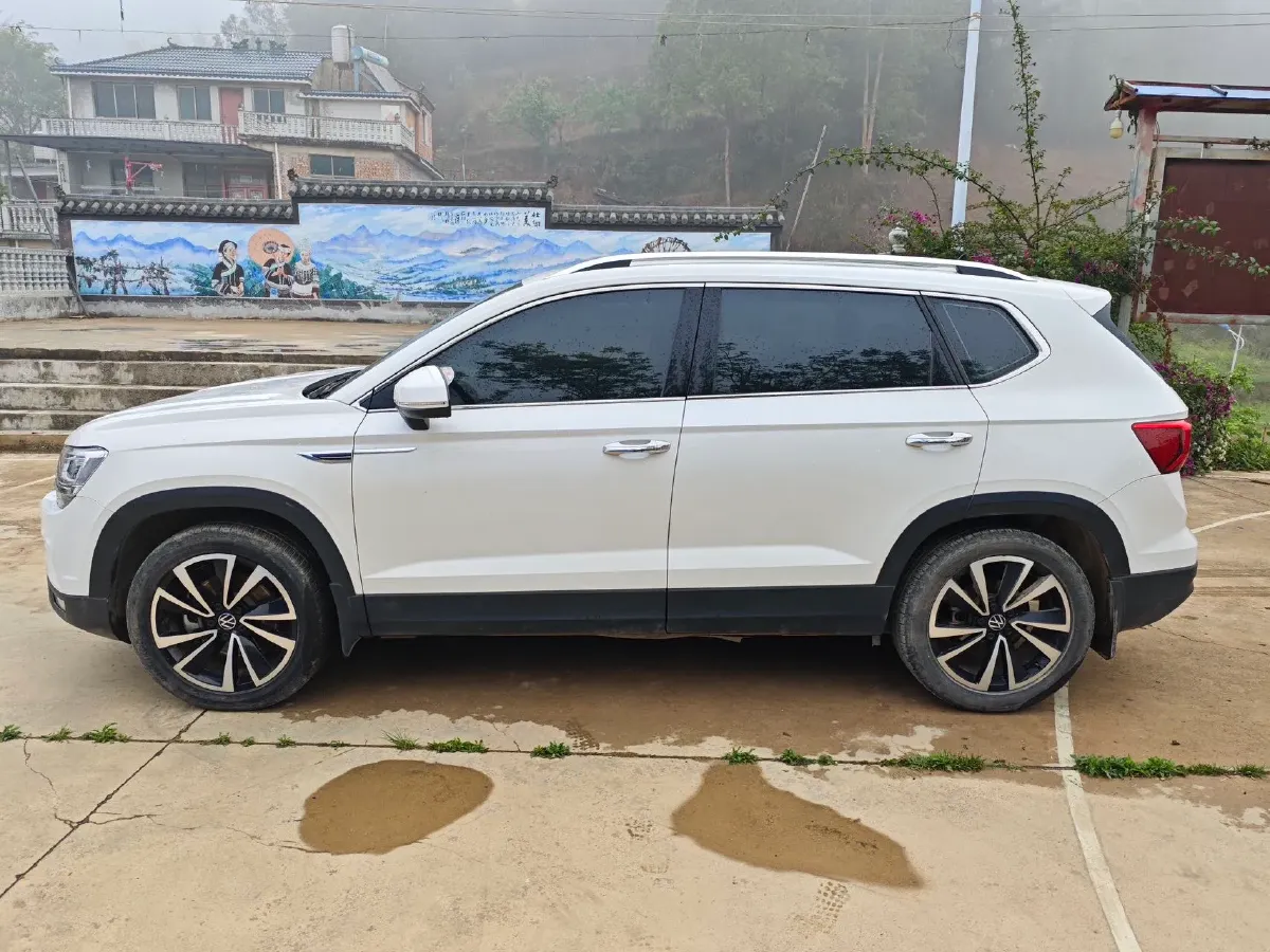 2022 Volkswagen Tharu 1.4T 150HP L4 7DCT,autocango,china used car exporter,china ev exporter,chinese used car exporter,chinese used ev exporter