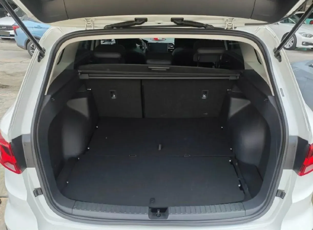 2022 Jetta VS5 1.4T 150HP L4 6AT,autocango,china used car exporter,china ev exporter,chinese used car exporter,chinese used ev exporter