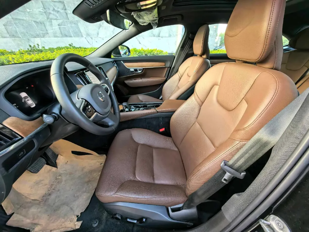 2025 Volvo S90 2.0T 250HP L4 8AT,autocango,china used car exporter,china ev exporter,chinese used car exporter,chinese used ev exporter