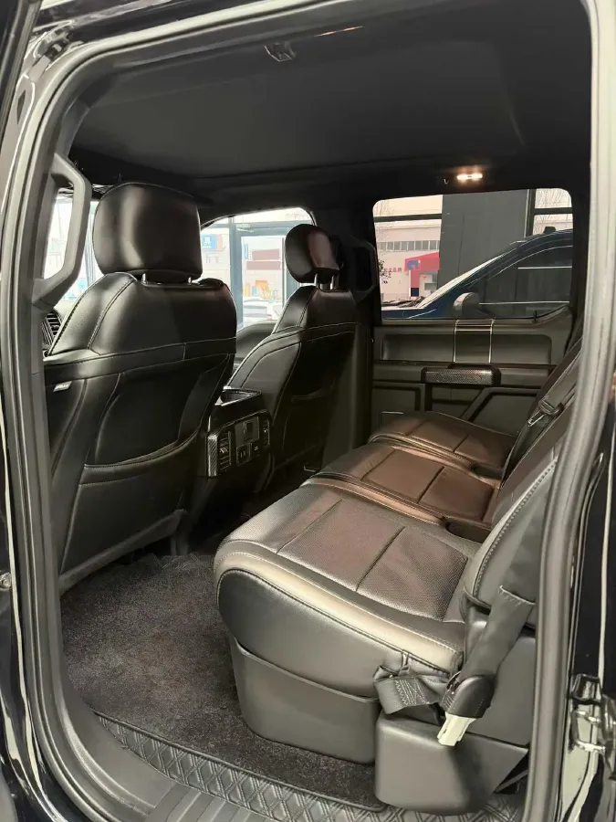 2025 Iveco 3.0T 179HP L4 8AT,autocango,china used car exporter,china ev exporter,chinese used car exporter,chinese used ev exporter