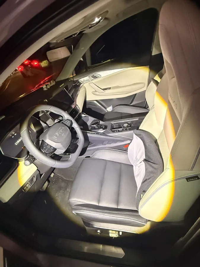 2023 LYNK&CO 03 1.5T 181HP L4 7DCT,autocango,china used car exporter,china ev exporter,chinese used car exporter,chinese used ev exporter