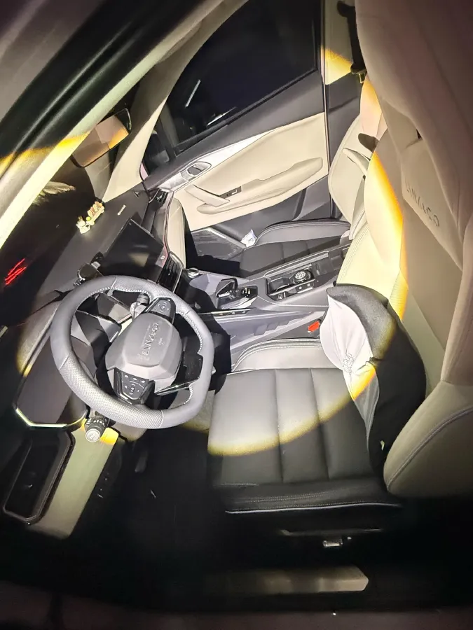 2023 LYNK&CO 03 1.5T 181HP L4 7DCT,autocango,china used car exporter,china ev exporter,chinese used car exporter,chinese used ev exporter