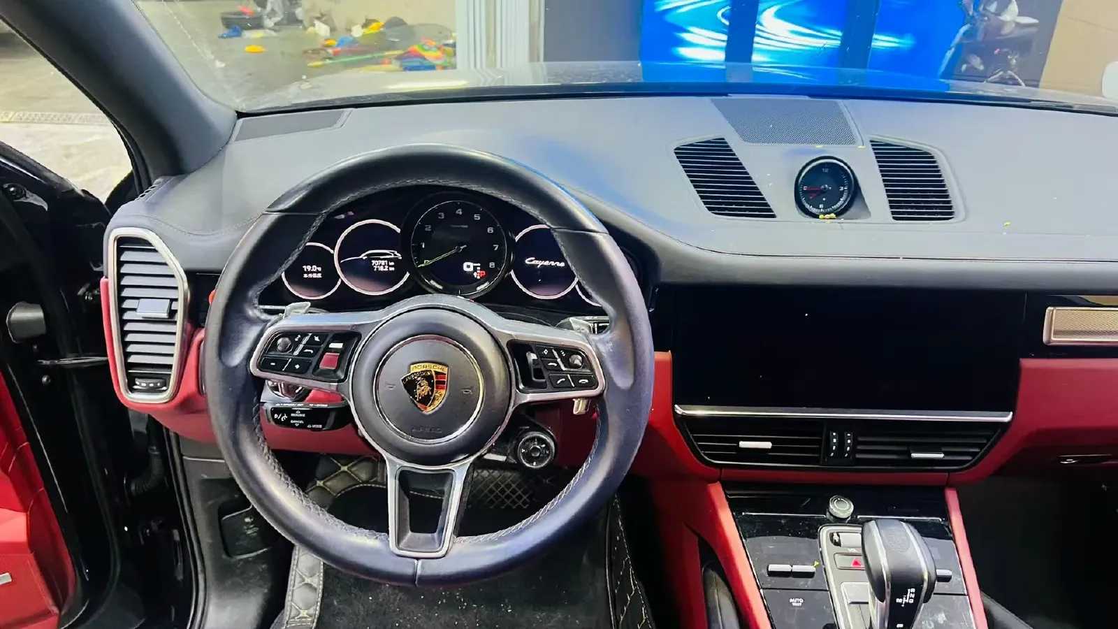 2023 Porsche Cayenne 2.0T 252HP L4 8AT PHEV 17.9KWH,autocango,china used car exporter,china ev exporter,chinese used car exporter,chinese used ev exporter