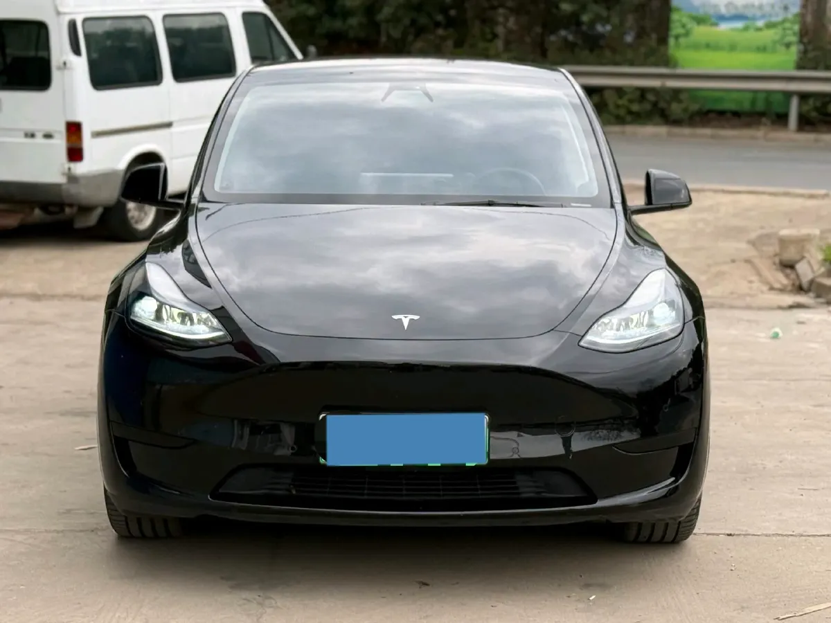 2022 Tesla Model Y BEV 60KWH,autocango,china used car exporter,china ev exporter,chinese used car exporter,chinese used ev exporter