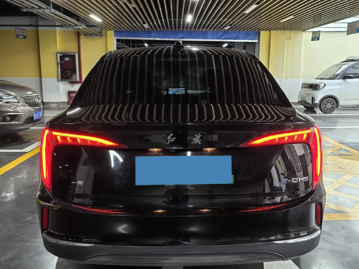 2022 HongQi E-QM5 BEV 54KWH,autocango,china used car exporter,china ev exporter,chinese used car exporter,chinese used ev exporter
