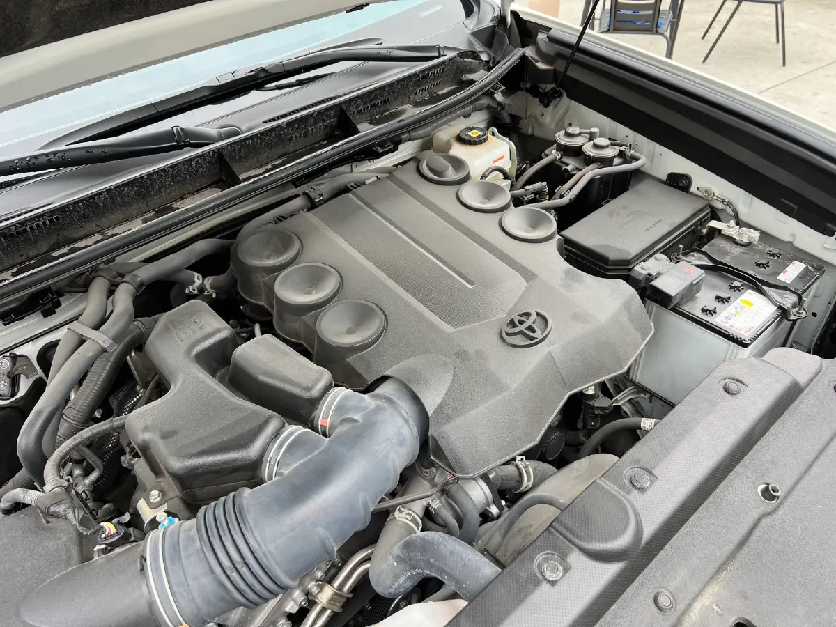 2023 Iveco DeYi 2.5T 122HP L4 6AT,autocango,china used car exporter,china ev exporter,chinese used car exporter,chinese used ev exporter