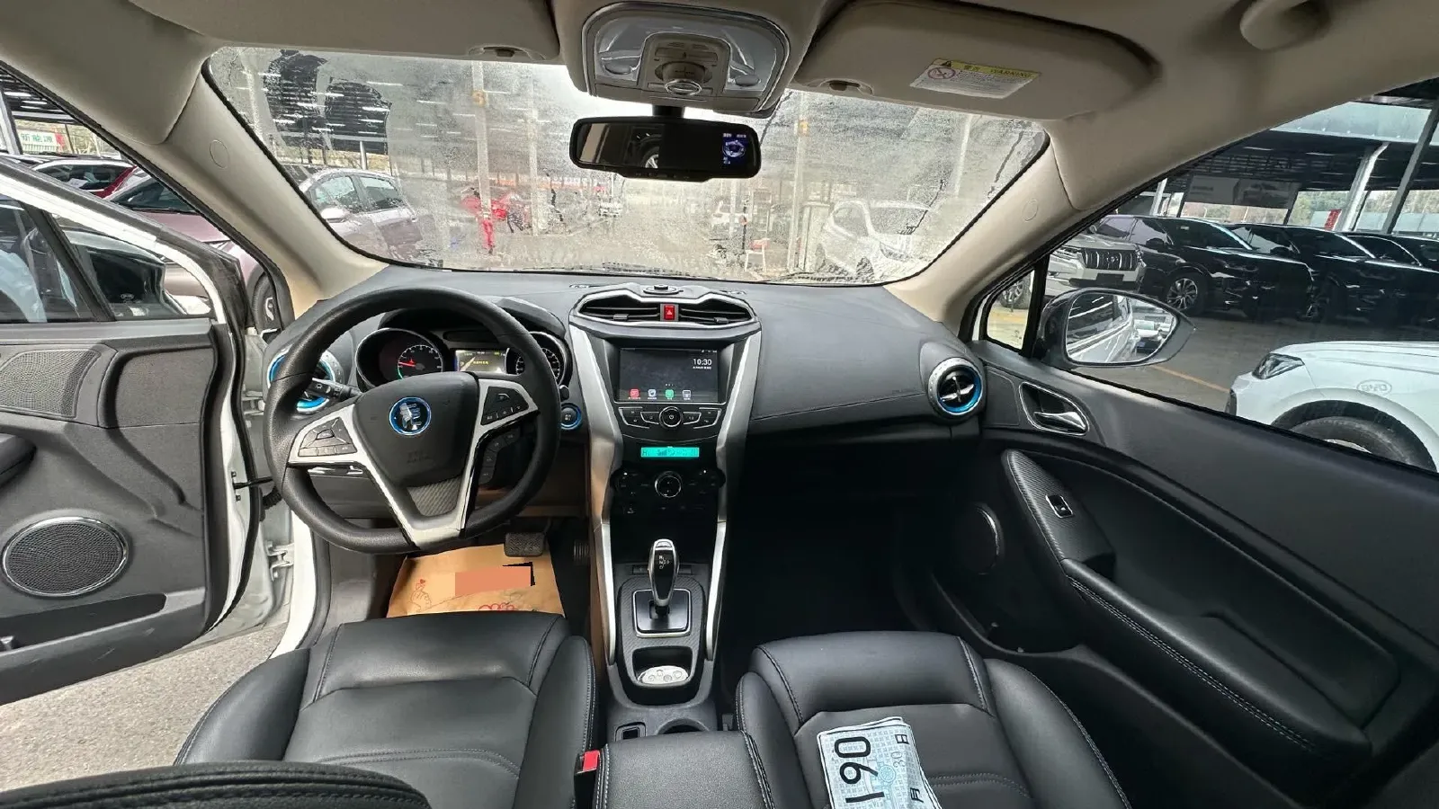 2018 BYD Yuan BEV 42KWH,autocango,china used car exporter,china ev exporter,chinese used car exporter,chinese used ev exporter