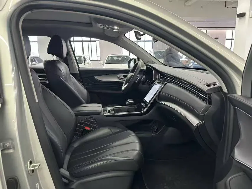 2021 Roewe RX5 MAX 2.0T 231HP L4 6DCT,autocango,china used car exporter,china ev exporter,chinese used car exporter,chinese used ev exporter