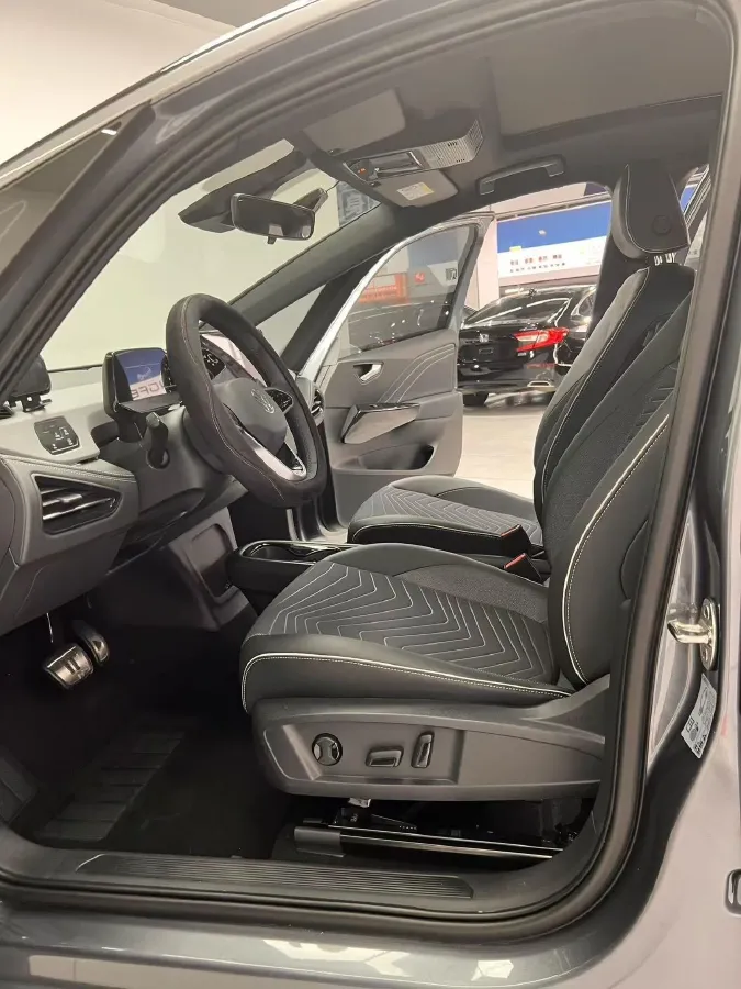 2024 Volkswagen ID.3 BEV 52.8KWH,autocango,china used car exporter,china ev exporter,chinese used car exporter,chinese used ev exporter
