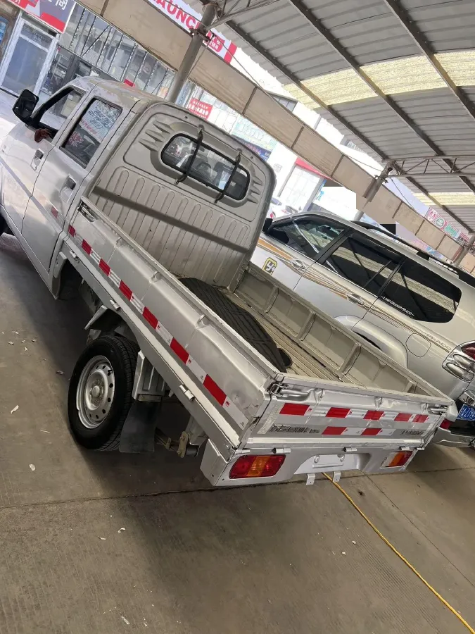 2018 WuLing RongGuang New Truck 1.5L 107HP L4 5MT,autocango,china used car exporter,china ev exporter,chinese used car exporter,chinese used ev exporter