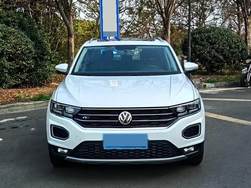 2019 Volkswagen T-Roc 1.4T 150HP L4 7DCT,autocango,china used car exporter,china ev exporter,chinese used car exporter,chinese used ev exporter