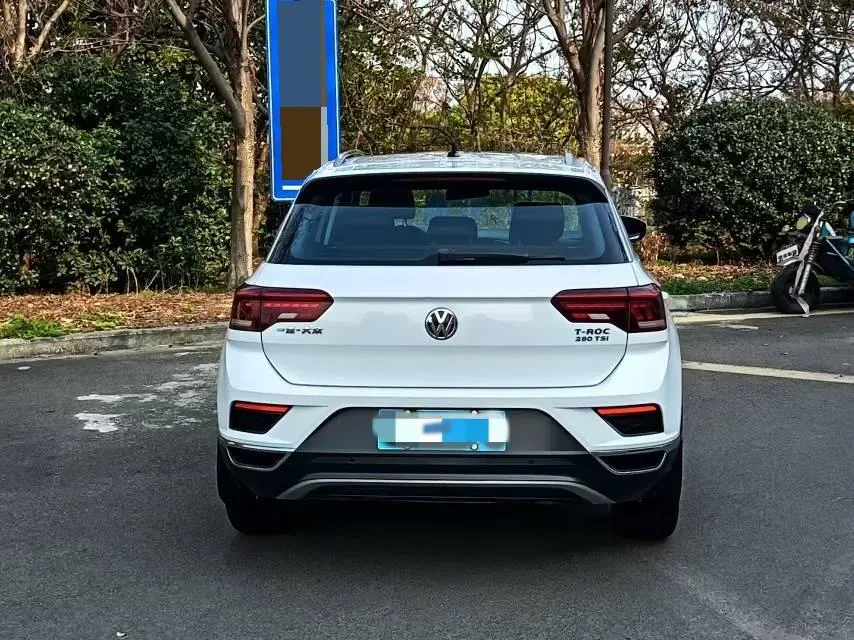 2019 Volkswagen T-Roc 1.4T 150HP L4 7DCT,autocango,china used car exporter,china ev exporter,chinese used car exporter,chinese used ev exporter