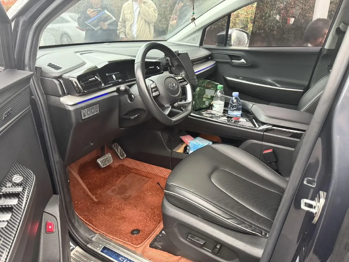 2021 Hyundai Custo 2.0T 236HP L4 8AT,autocango,china used car exporter,china ev exporter,chinese used car exporter,chinese used ev exporter