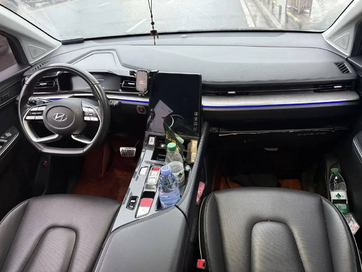 2021 Hyundai Custo 2.0T 236HP L4 8AT,autocango,china used car exporter,china ev exporter,chinese used car exporter,chinese used ev exporter