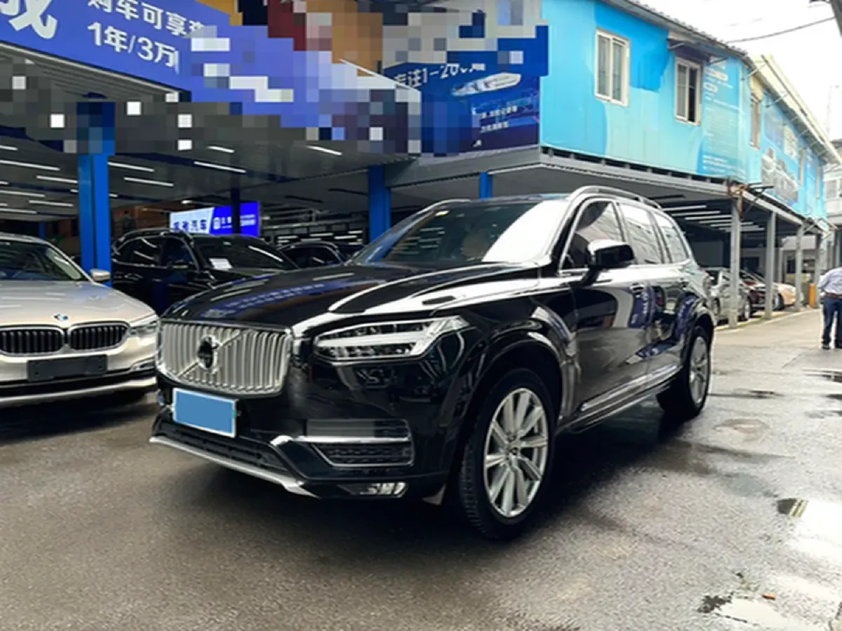 2018 Volvo XC90 2.0T 320HP L4 8AT,autocango,china used car exporter,china ev exporter,chinese used car exporter,chinese used ev exporter