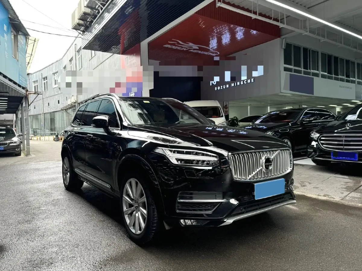 2018 Volvo XC90 2.0T 320HP L4 8AT,autocango,china used car exporter,china ev exporter,chinese used car exporter,chinese used ev exporter