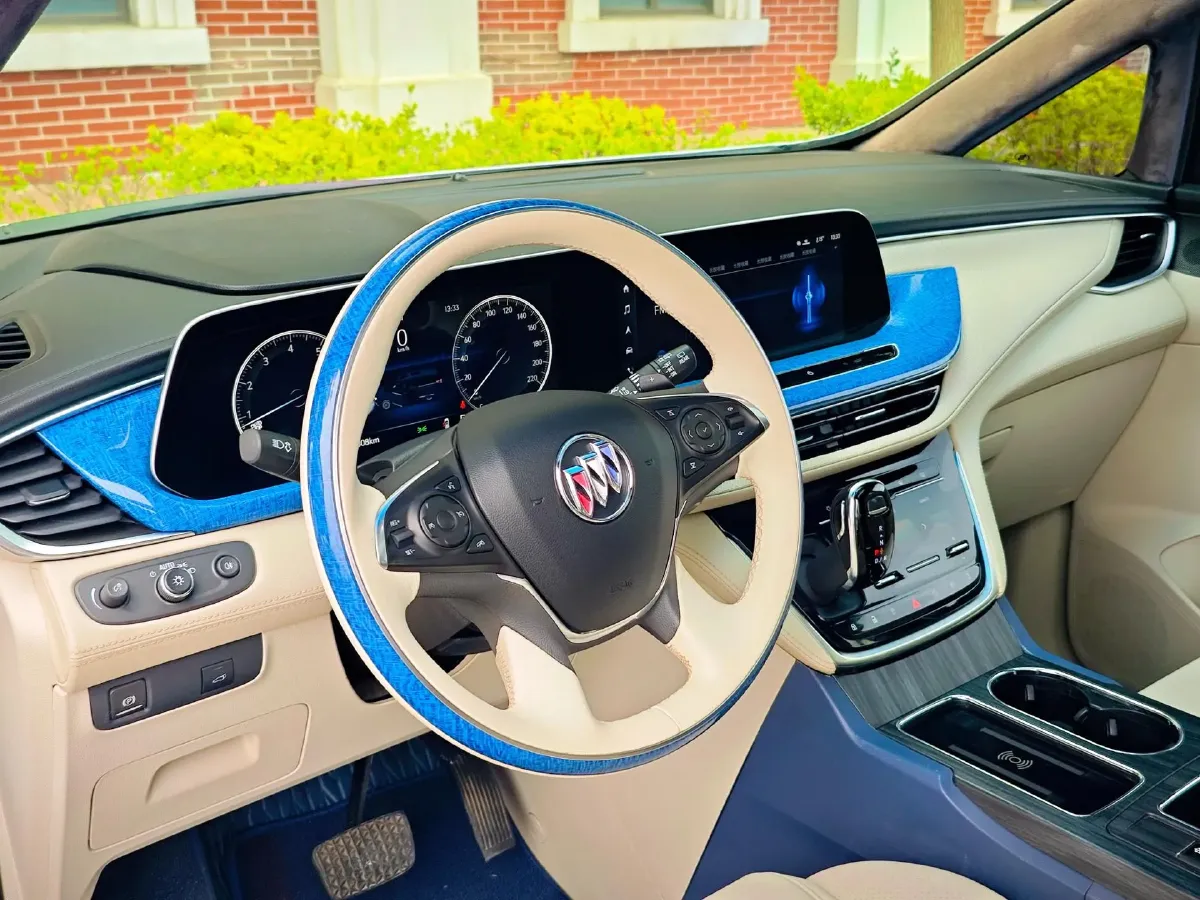 2022 Buick GL8 2.0T 237HP L4 9AT,autocango,china used car exporter,china ev exporter,chinese used car exporter,chinese used ev exporter