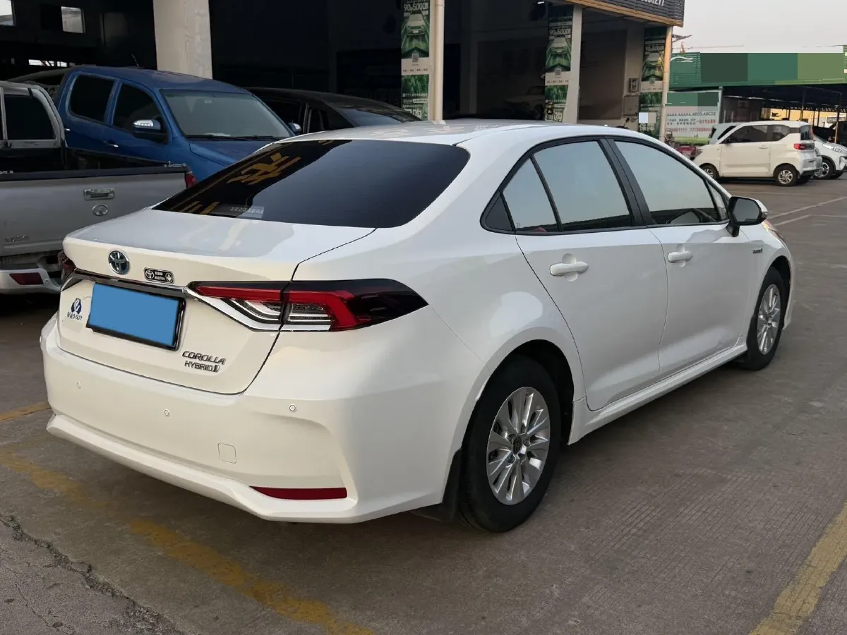 2024 Toyota Corolla 1.8L 98HP L4 E-CVT Hybrid,autocango,china used car exporter,china ev exporter,chinese used car exporter,chinese used ev exporter