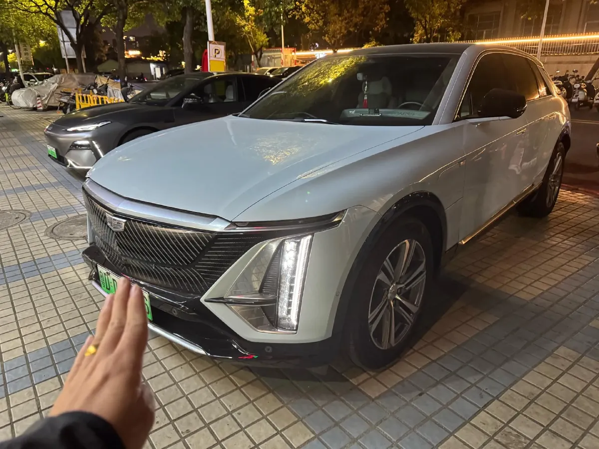 2022 Cadillac CT6 2.0T 237HP L4 10AT,autocango,china used car exporter,china ev exporter,chinese used car exporter,chinese used ev exporter