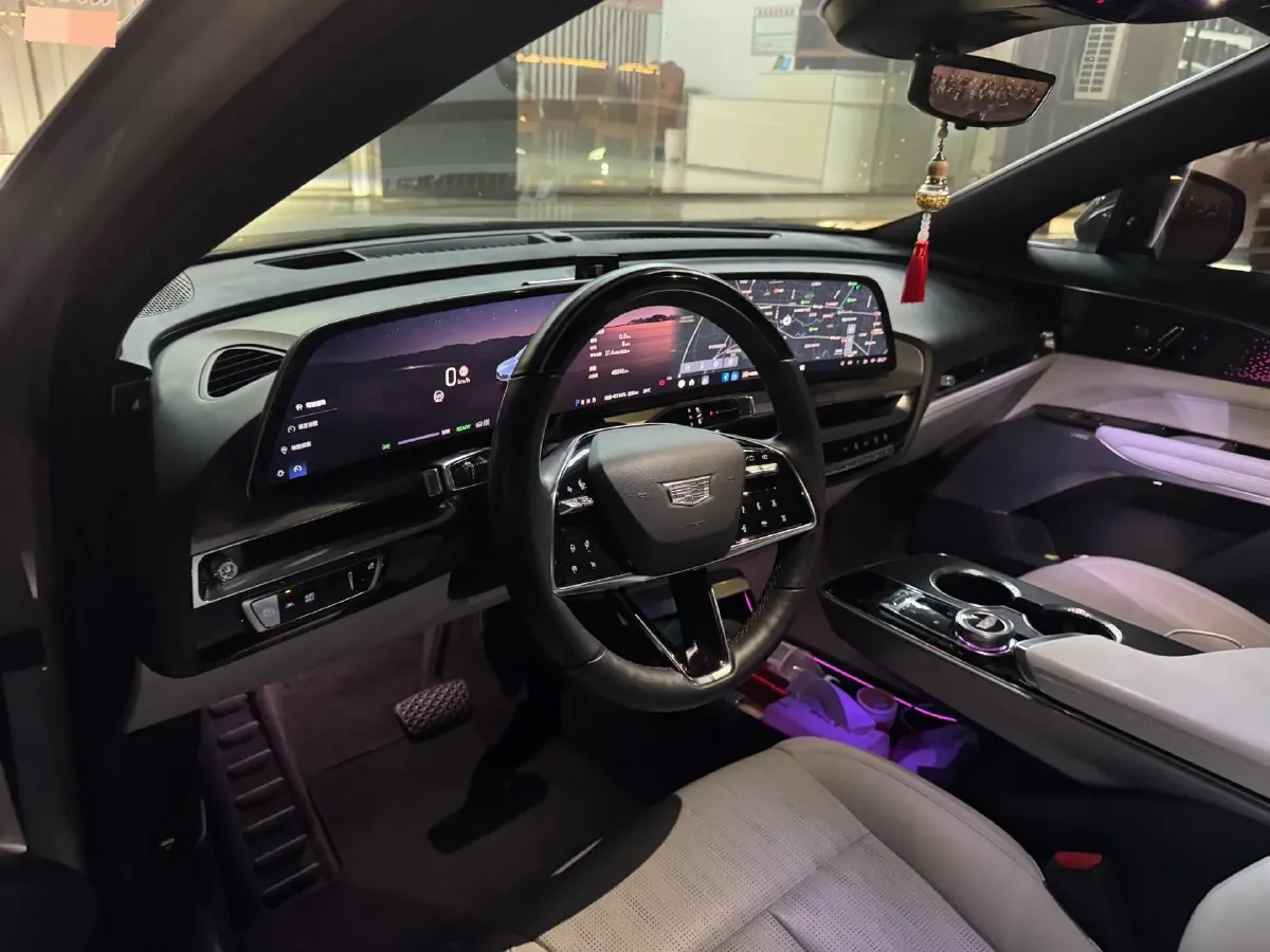 2022 Cadillac CT6 2.0T 237HP L4 10AT,autocango,china used car exporter,china ev exporter,chinese used car exporter,chinese used ev exporter