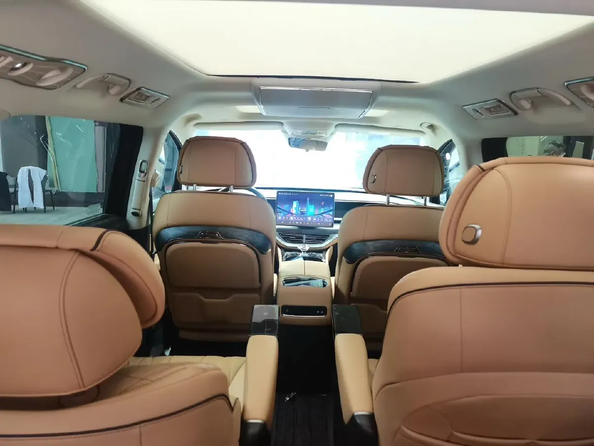 2024 Denza D9 1.5T 139HP L4 E-CVT PHEV 40KWH,autocango,china used car exporter,china ev exporter,chinese used car exporter,chinese used ev exporter