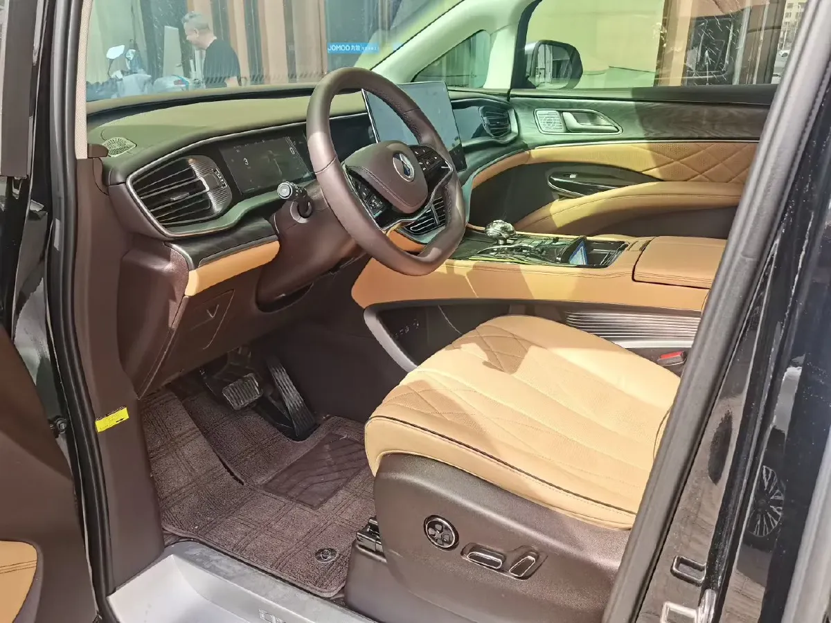 2024 Denza D9 1.5T 139HP L4 E-CVT PHEV 40KWH,autocango,china used car exporter,china ev exporter,chinese used car exporter,chinese used ev exporter