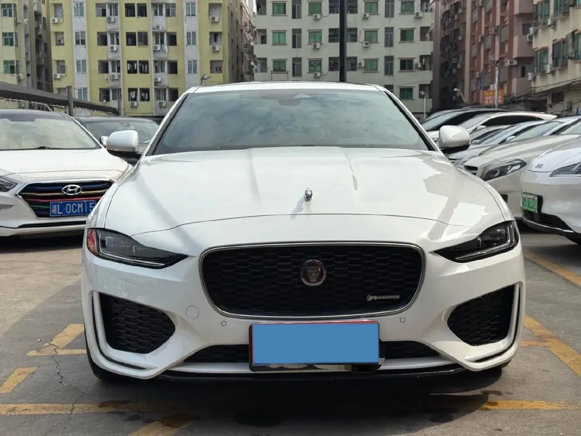 2021 Jaguar XEL 2.0T 250HP L4 8AT,autocango,china used car exporter,china ev exporter,chinese used car exporter,chinese used ev exporter