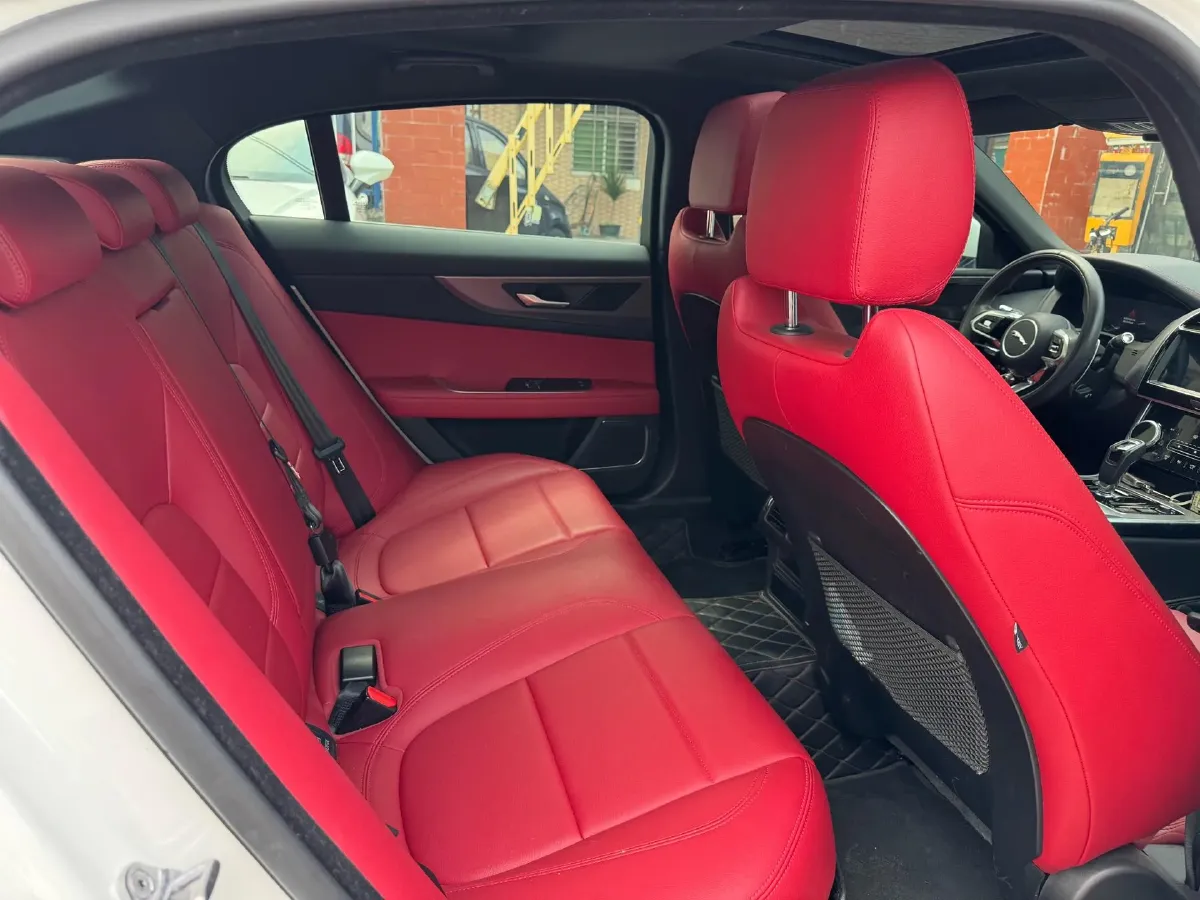 2021 Jaguar XEL 2.0T 250HP L4 8AT,autocango,china used car exporter,china ev exporter,chinese used car exporter,chinese used ev exporter